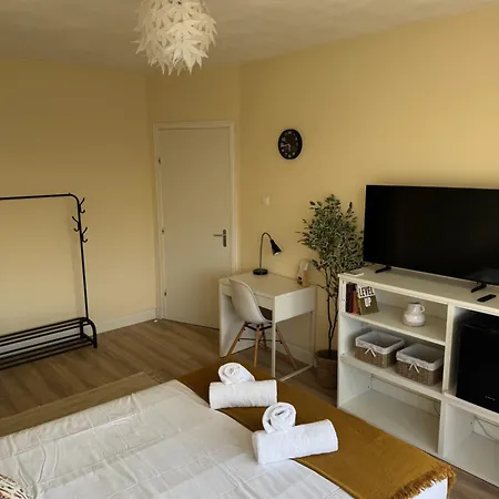 Spacious Cosy With Private Bathroom Gasthuis Den Haag