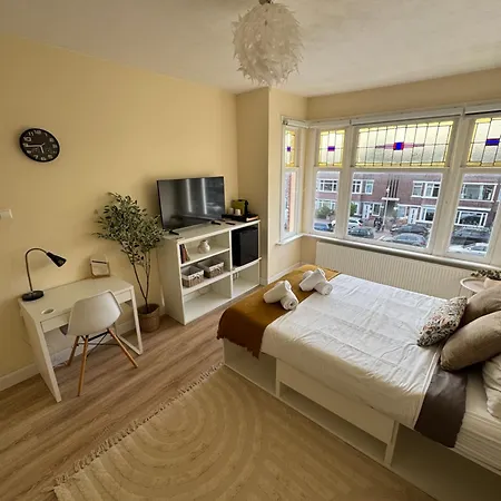 Gasthof Spacious Cosy With Private Bathroom